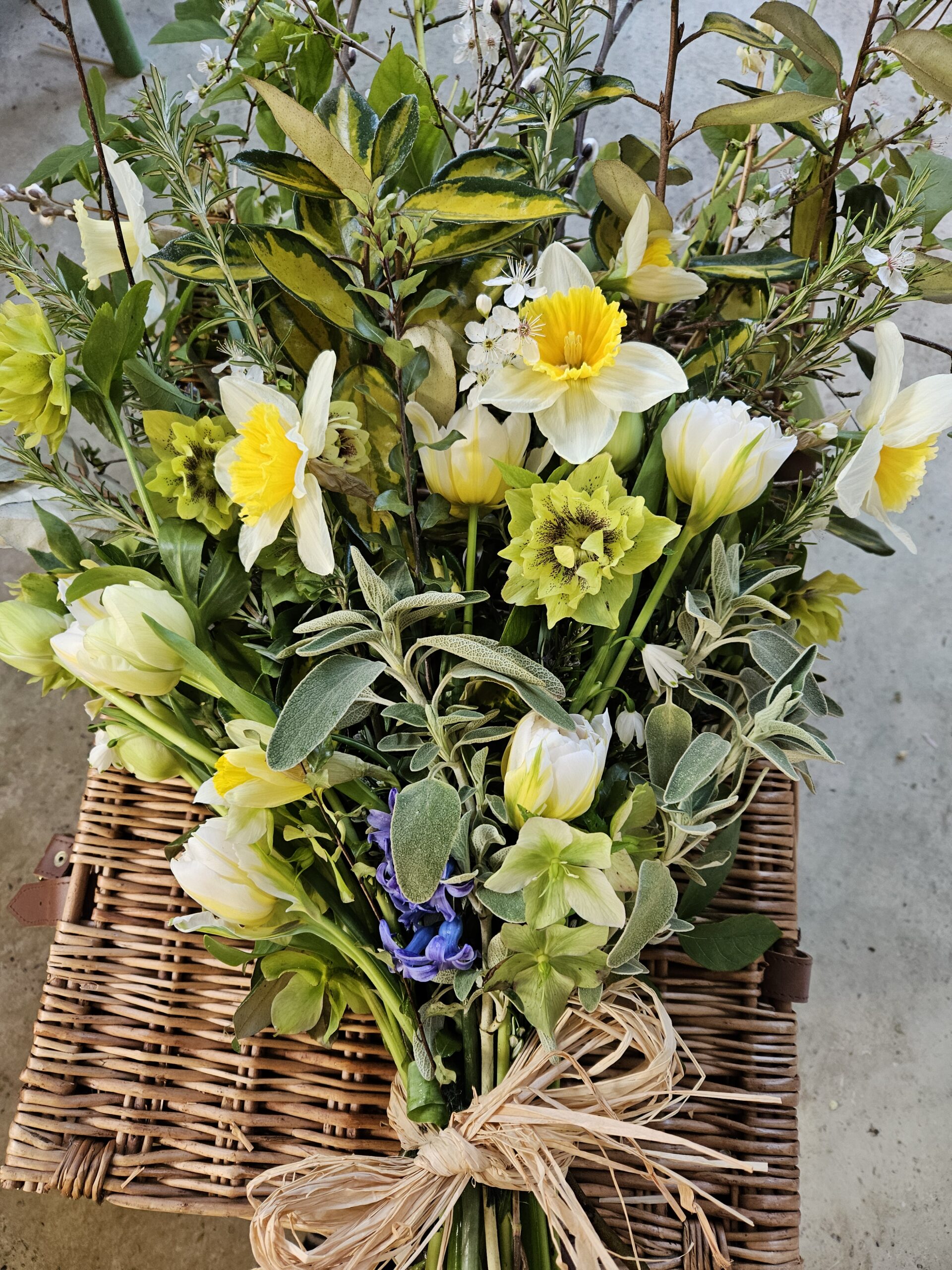 Funeral Flowers Sheaf Spring scaled