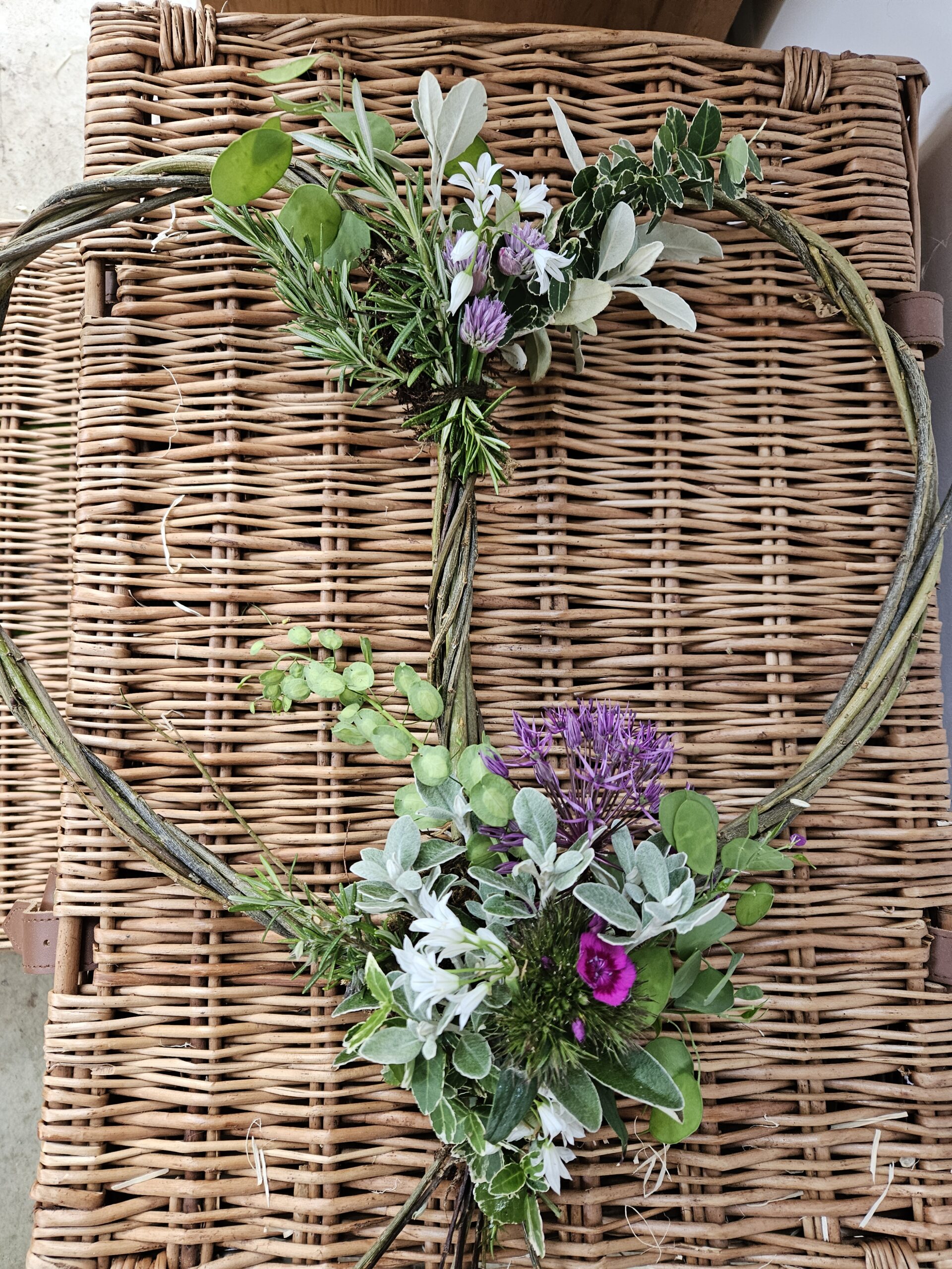 Funeral Flowers Willow Heart scaled