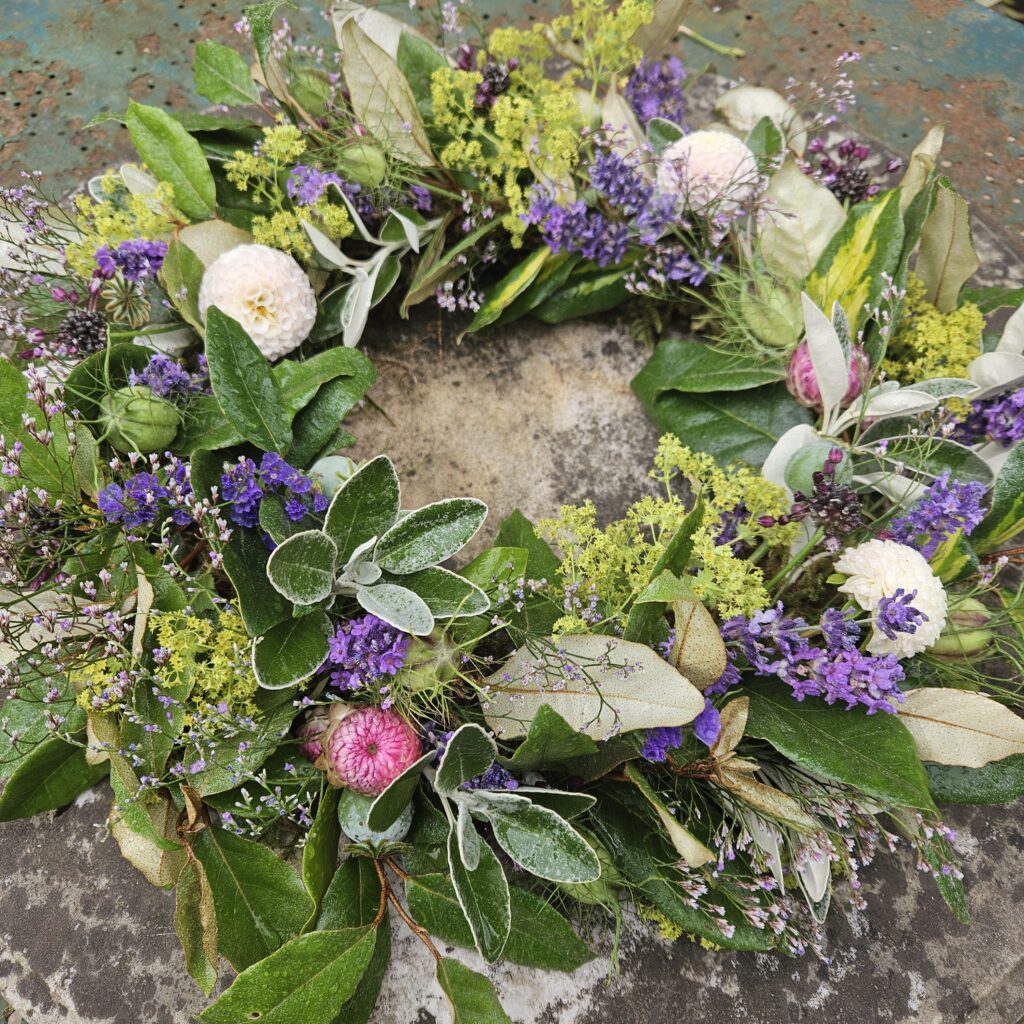 Funeral wreath scaled