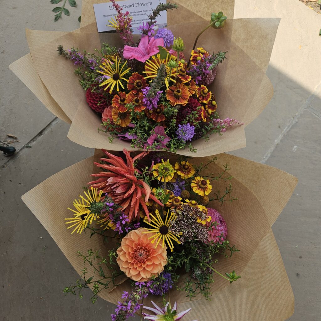 Subscription Flowers small regular scaled